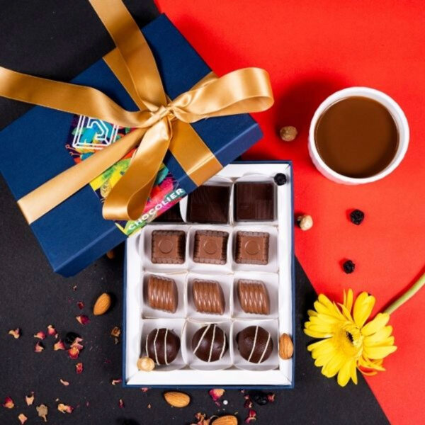 Assorted Chocolate(Hazelnut Delight, Chocolate Truffles,Nuts & Berries, Almond)